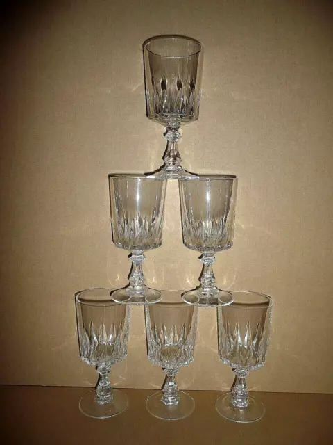 6 verres a vin BLANC 11,5 cl ,modèle LOUVRE en cristal d'Arques ; lot / série