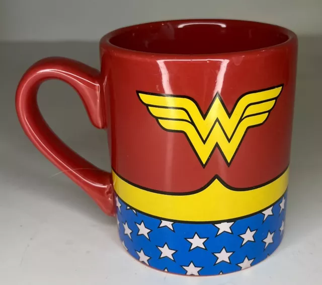 Wonder Woman Logo 14 oz Coffee Tea Mug DC Comics Red Yellow Blue 2011