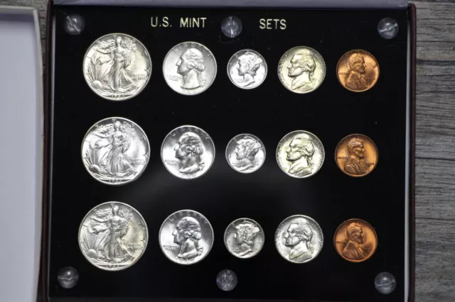 1944 P/D/S US Mint Set BU Complete 15 Total Hard Plastic Holder