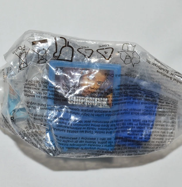 MCDONALDS CHIPMUNK BLUE MUSIC BOX SONG PLAYER TOY 2011