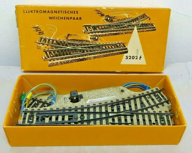 Lot De 2 Aiguillages Droits Märklin H0 5204 - Voie M - Courant Alternatif - Neuf