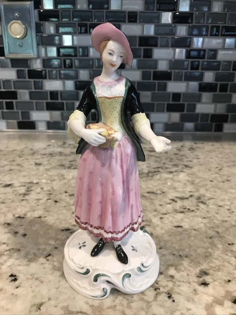 Spode Chelsea Figures No. 4 China Porcelain Figurine Mistress Vernon - fruit