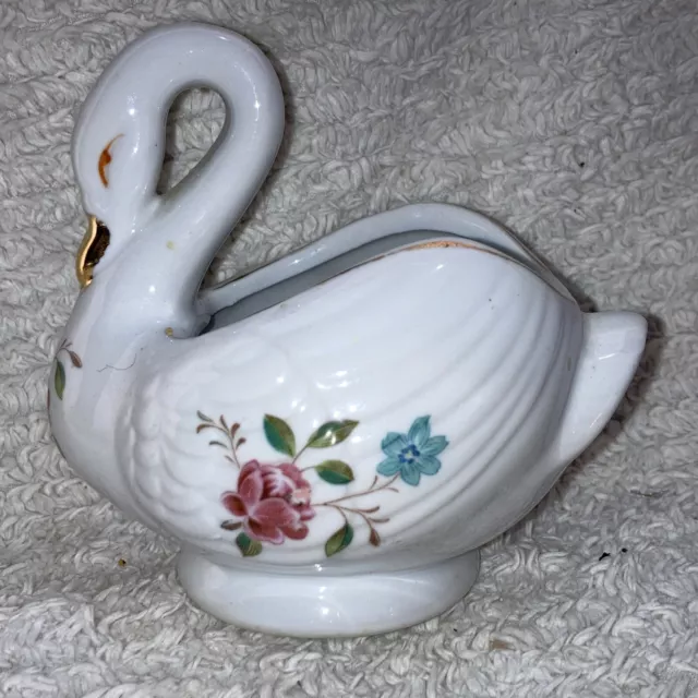 Vintage Porcelain White Swan Gold Trim Flowers Air Plant Succulent Ring Holder