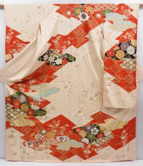 3014T01z1090 Vintage Japanese Kimono Silk FURISODE Chrysanthemum Light peach