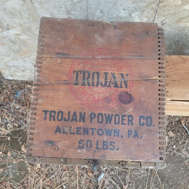 Antique / Vintage Trojan Dynamite Dovetailed Wood  Box. Good condition