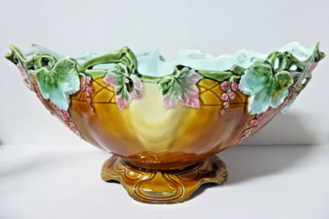 Beautiful Antique Majolica Pottery Table Centre Piece Art Nouveau Comport Bowl