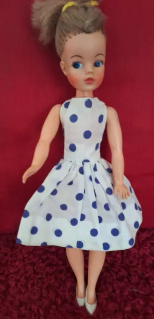 Vintage Trendy Sindy Doll 033055X