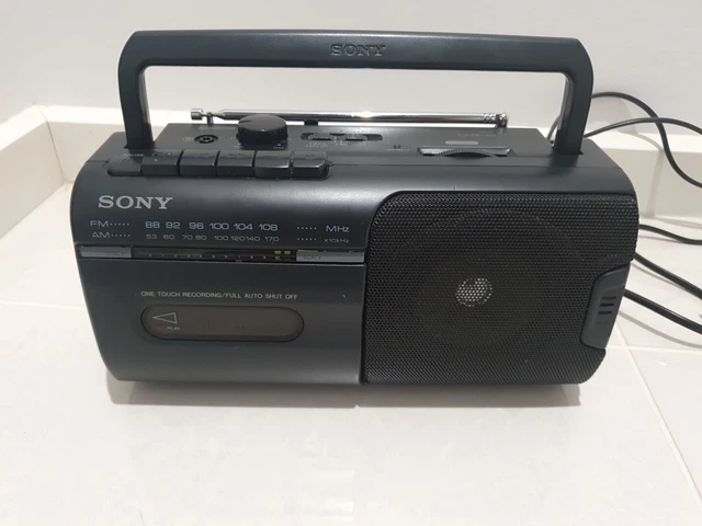 SONY Sound Club CFM-160 アダプタ付（SONY CFM-10 RADIO/CASSETTE 