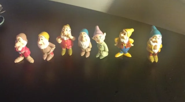 1993 Disney Snow White Seven Dwarfs PVC Figure Lot 7 Vintage Figures Mattel
