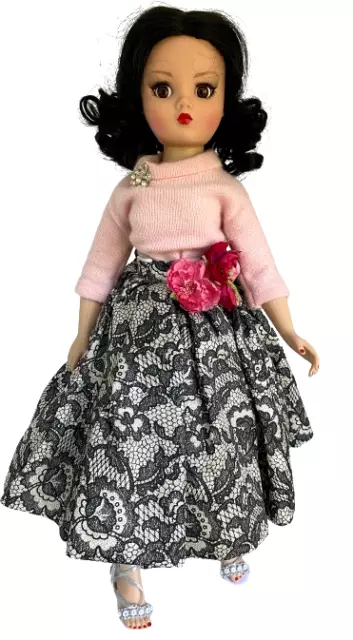 Vintage Alexander Doll Co. Madame Alexander "Carmen" Cissy. Gorgeous