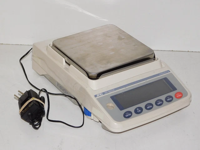 A D WEIGHING GX-2000 High Balance Precision