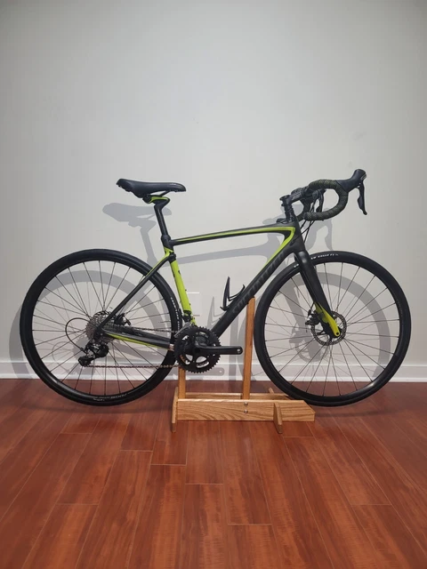 2018 Specialized Roubaix Sport Carbon Disc Size 54cm Shimano 105 11x2