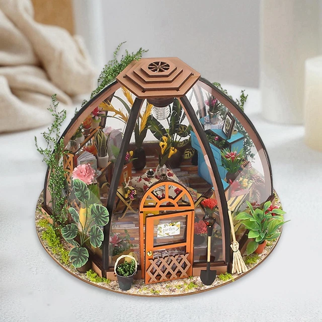 GuDoQi Maison de Poupée Noël avec Boîte à Musique LED Lumières-Nuit de Noël | Maquette en Bois à