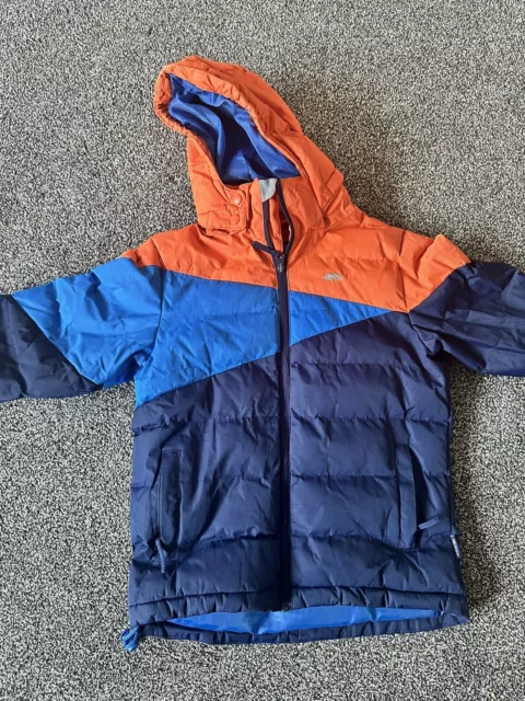 Boys Trespass Coat Age 9-10 Years.  Great Condition