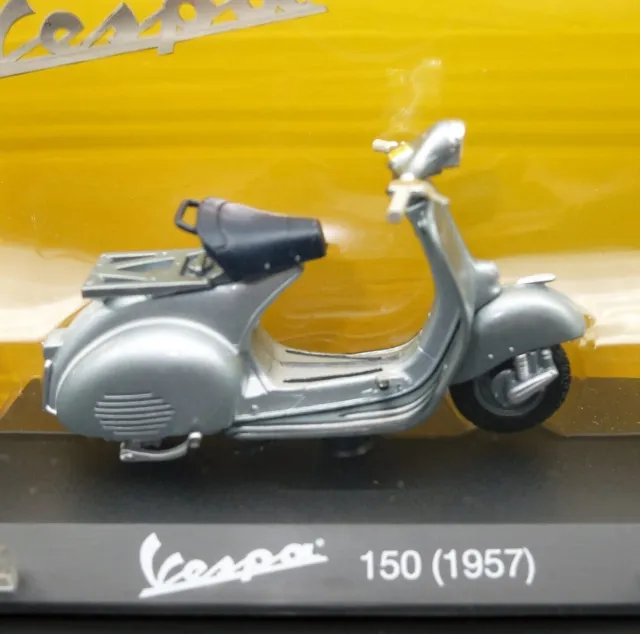 Models vespa 150 Scale 1:18 vehicles road For collection Bike diecast