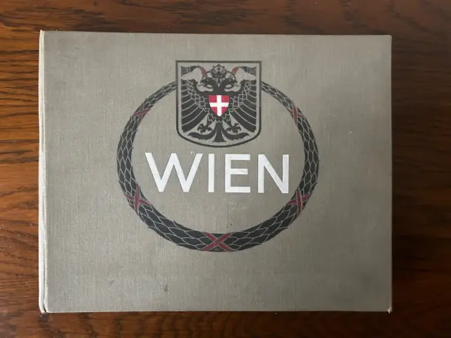 WIEN und Umgebung - 6. umgearbeitete Auflage in Deutsch/Franz./Engl ca. 1910