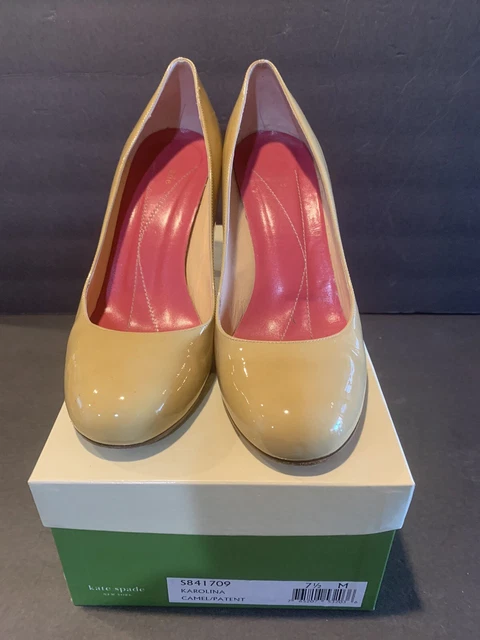 Kate Spade Size 7.5  Camel, Patent Leather Pump.  Pre Owned