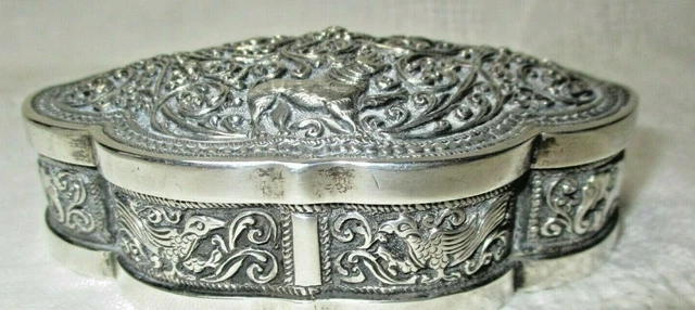 Antique Figural Betel Nut Box Casket Sterling Silver Burmese Repousse C1900 142G