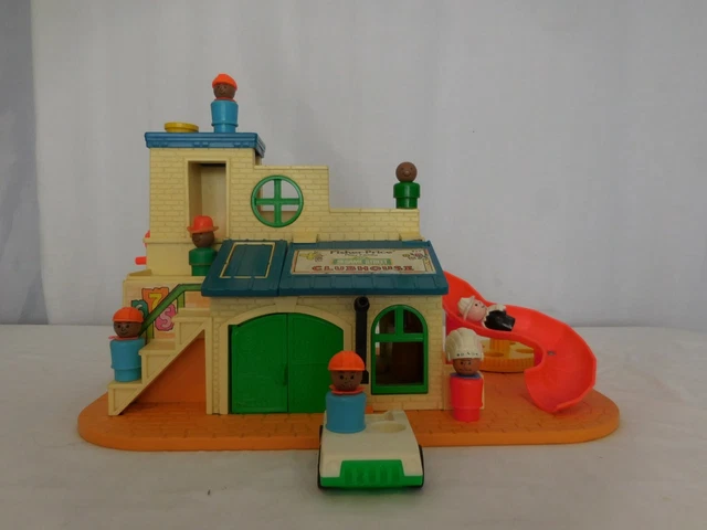 Fisher Price Vintage Little People Sesame Street Club House #937 + People Fisher Price Vintage Little People Sesame Street Club House #937 + People