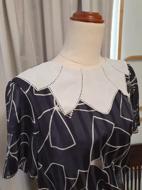 Vintage 70s-80s Black & White Sheer Dolina Dress With Unique Collar Size 12