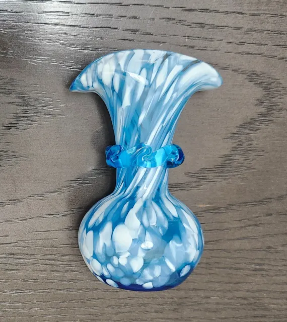 Vintage Hand Blown Blue White Speckled Art Glass Vase Applied Ribbon 5"