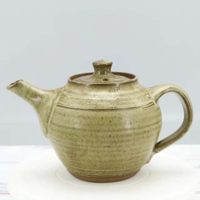 https://www.picclickimg.com/QxkAAOSwSG9ljnlA/Vtg-Studio-Pottery-Tea-Pot-Large-Stoneware.webp