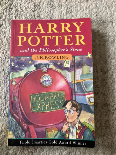 Harry Potter Philosophers Stone Paperback - Joanne Rowling 1997