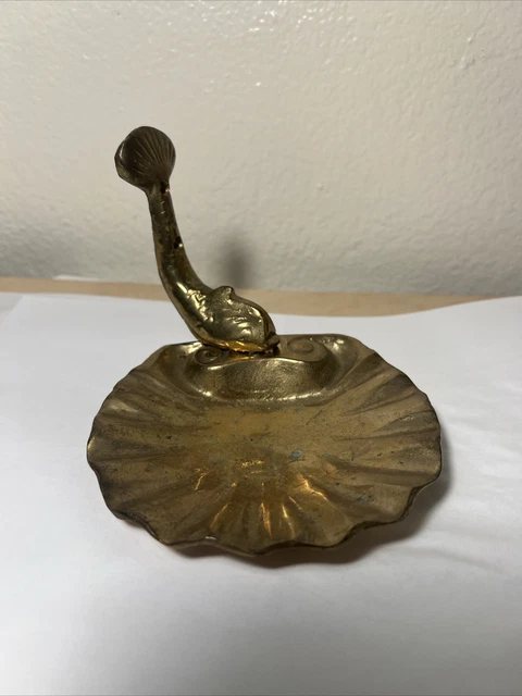 Vintage Brass Wall Mount Koi Fish Scallop Shell Soap Dish
