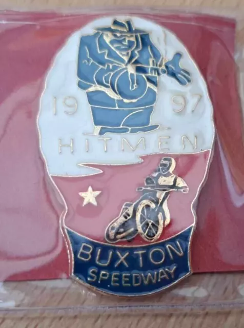 Buxton Hitmen Speedway Metal Badge 1997 - Gold Metal