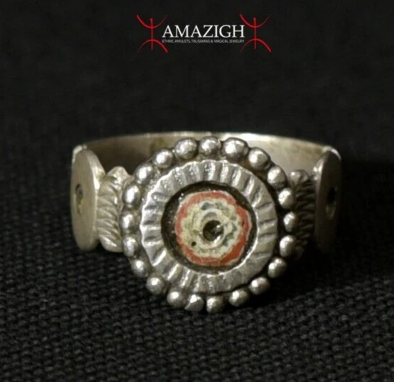 Old Fine Talismanic Berber Ring – Antique Venetian Murrina – Morocco