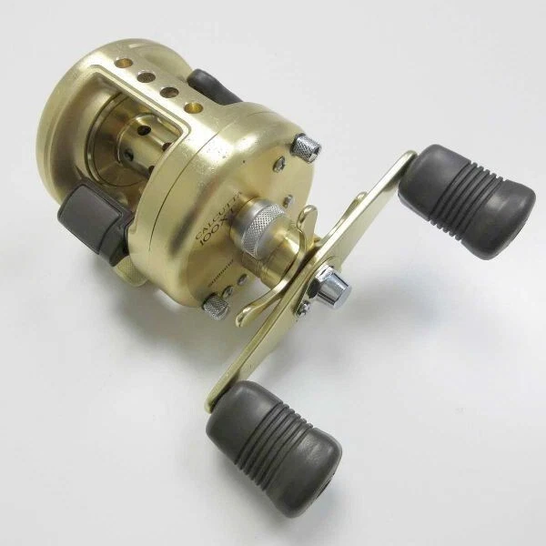 SHIMANO CALCUTTA 101 XT Baitcasting Reel 676616 $261.98