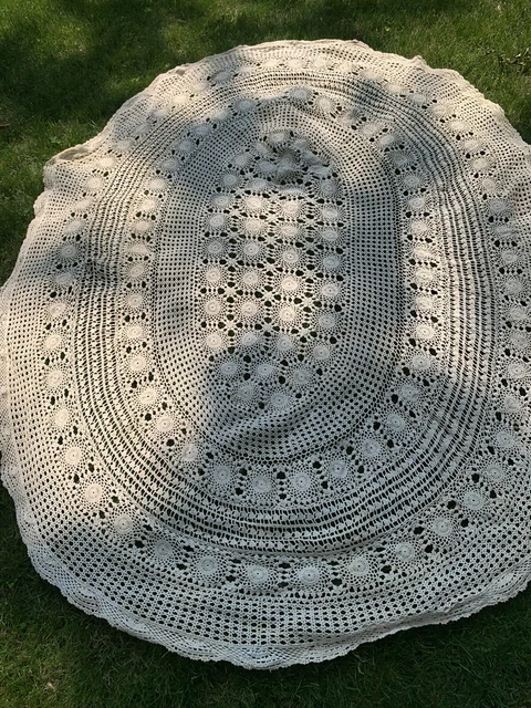 Vintage Hand Crocheted Oval Ecru/Pale Beige  Cotton Lace Table Cloth 70" x 96"