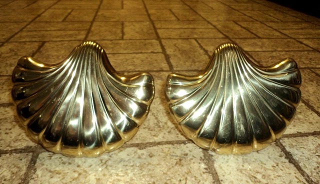 Vintage Brass Seashell Curtain Tiebacks. Wall Hooks.