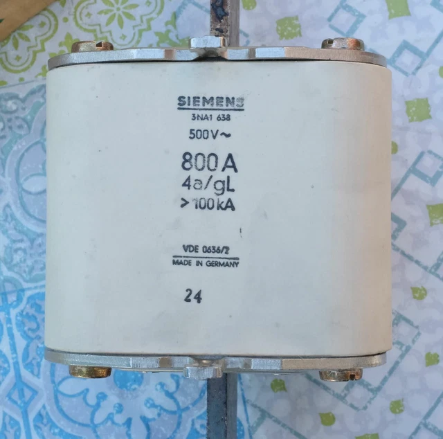 Siemens 3NA1638 cartouche fusible à couteaux NH 800A 500V taille 4a HRC fuse 2