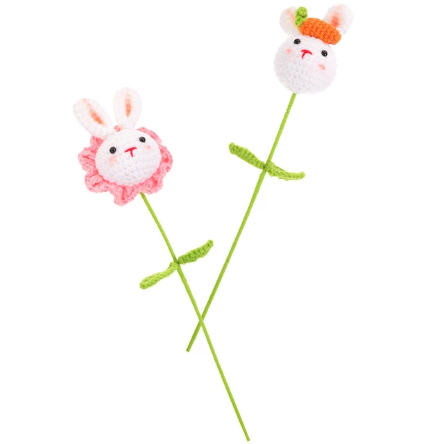 2 piezas Muñeca Conejo Artificial Tejida a Mano Falsa Crochet Flor con Tallo