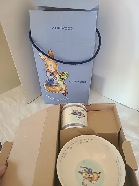 Wedgewood Peter Rabbit Child's 3-Piece Vintage Dish Set Frederick Warner;2001