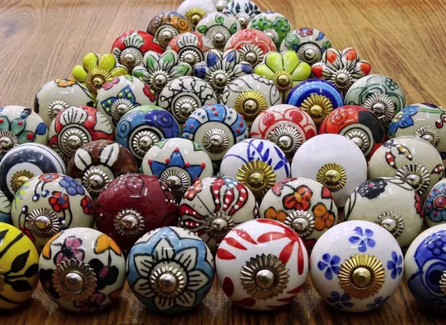 Main Peint Lot De 150 plein Couleurs Céramique Armoire Poignées Boutons Tiroir