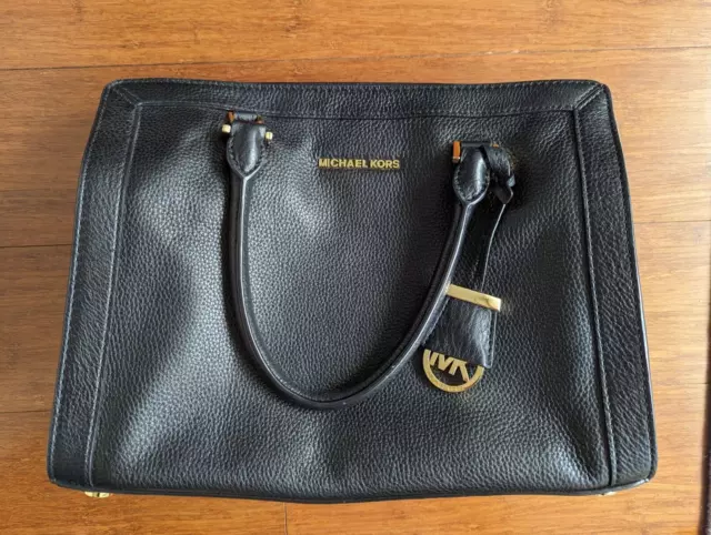 Michael Kors Collins Satchel Large - Brand new black leather bag BN gold metal