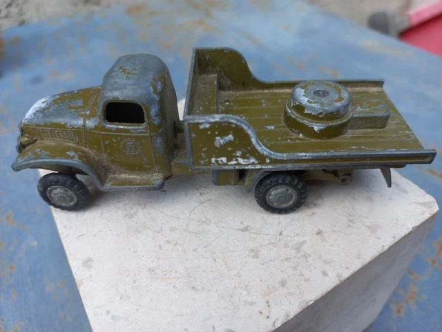 Miniature 1/43 – Camion Militaire Avec Projecteur – FJ – Occasion