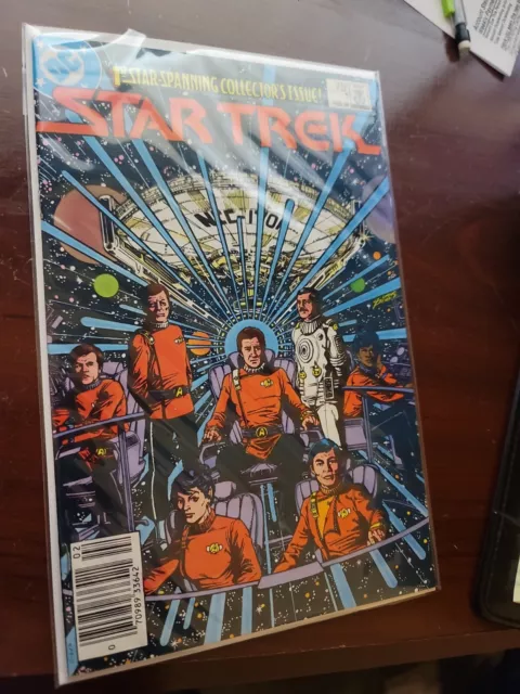 Star Trek #1 Feb. 1984 DC Comics Newsstand.