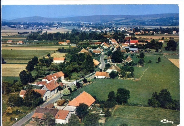 CP 25 DOUBS - Arc-et-Senans - Vue générale aérienne