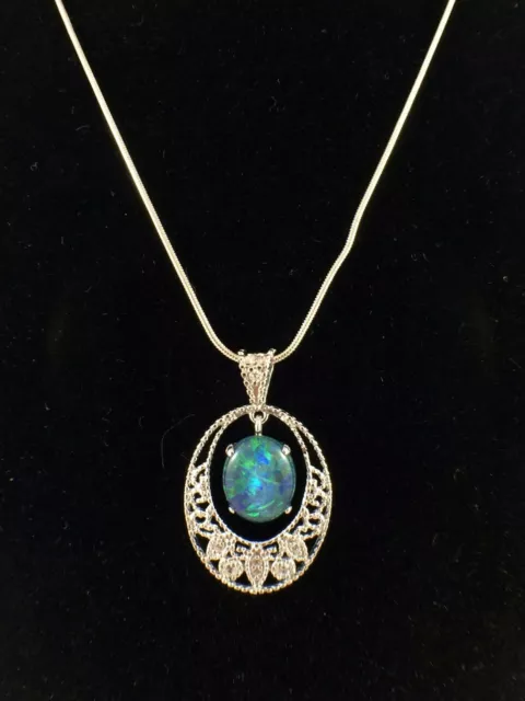 Echter Vintage Design Triplet Opal Halskette Anhänger mit 6 Cubic Zirkonias...