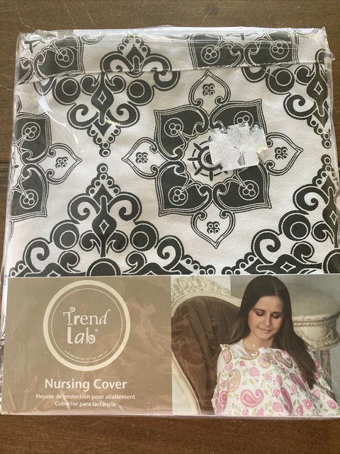 Nursing Cover Up.geometric Print . Trend Lab. Black And White