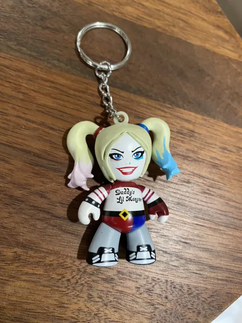 Harley Quinn Mezco Mez-itz DC Universe Keychain Suicide Squad Figure 2010