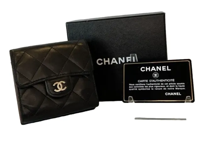 CHANEL CLASSIC FLAP Card Holder / Coin Purse Mini Wallet Black W/ Gold  Hardware £500.00 - PicClick UK