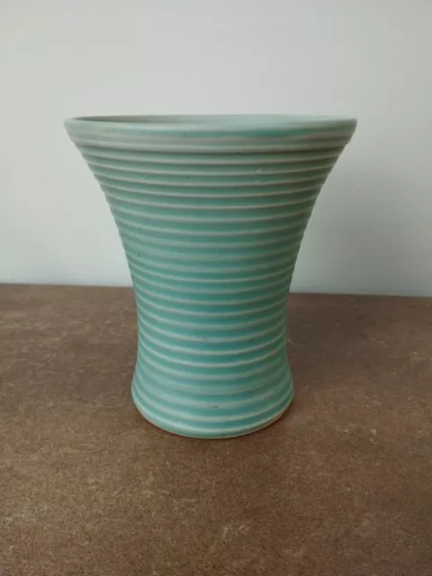 Vintage 1930s, Lovatts Langley, Art Deco Green Ribbed Stoneware Vase 15cm Tall