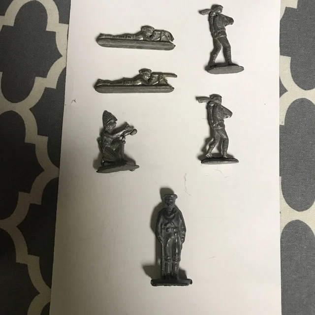 VINTAGE CAST LEAD Metal Toy Soldiers & Indian Figure Lot of 6 Used Free