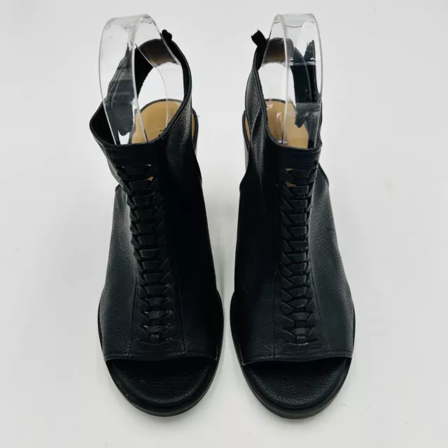 GAP Open Toe Black Pebbled Braided Leather Block Heel Sandals Sz 8 2