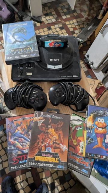 Console Sega Megadrive Jap 60 hertz (VA0) avec câbles, manette très bon état - Consoles