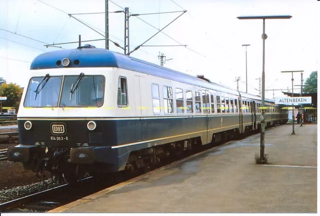 Farb-Foto DB Dieseltriebzug 614 063 Altenbeken 1982